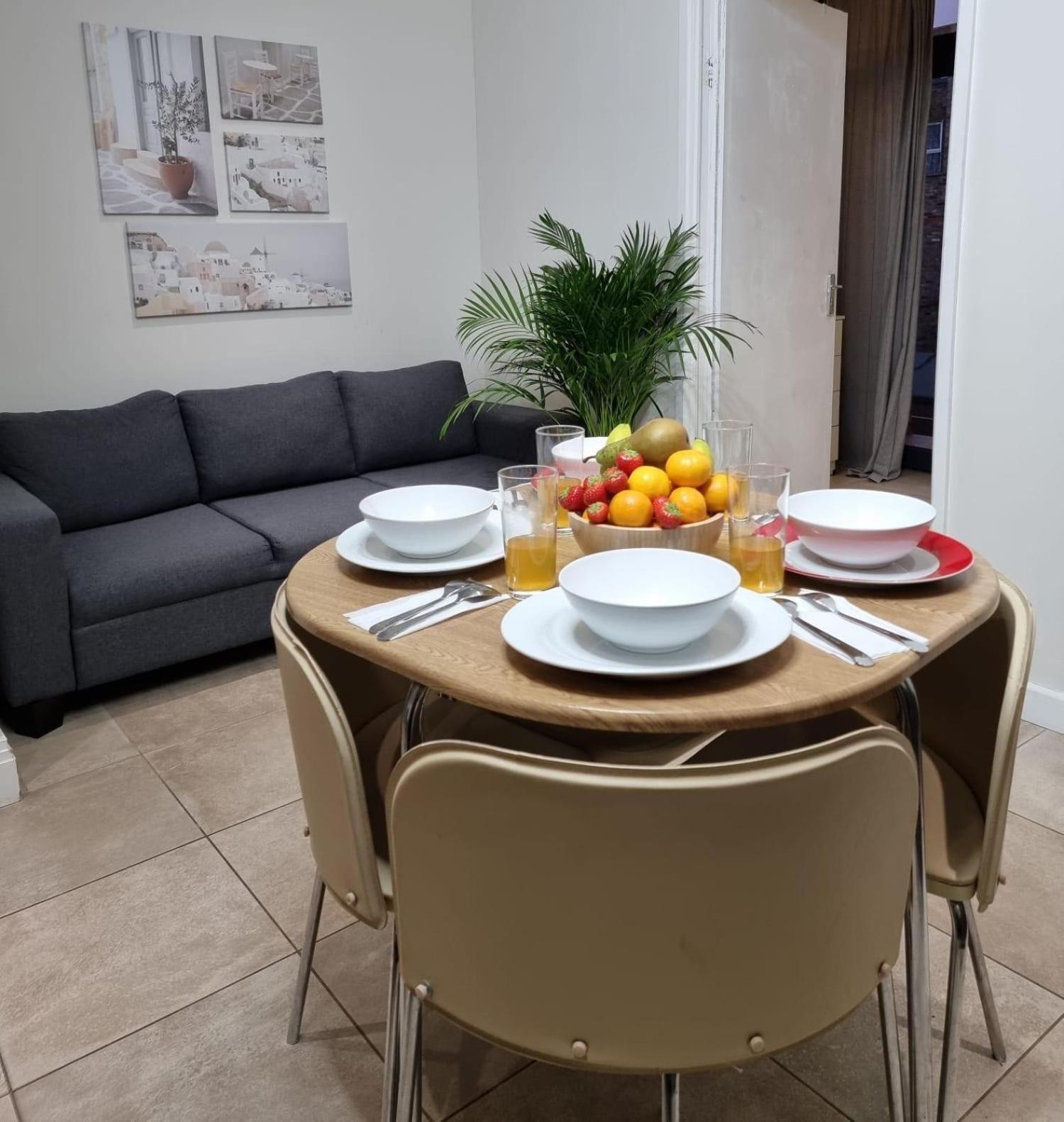 Luxury 4-Bed Apartment With Balcony & Garden, Near Emirates Stadium, 15 Mins To Central Londyn Zewnętrze zdjęcie